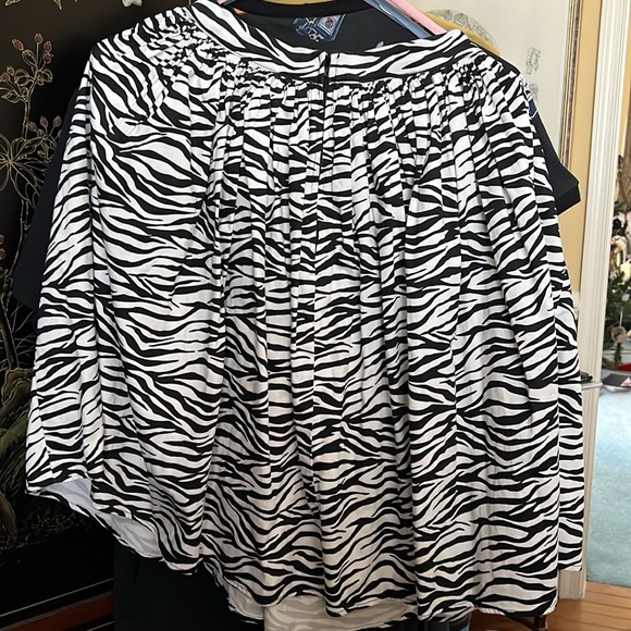 Large Zebra Print Deadly Dames Swing Skirt - Picture 3 of 5